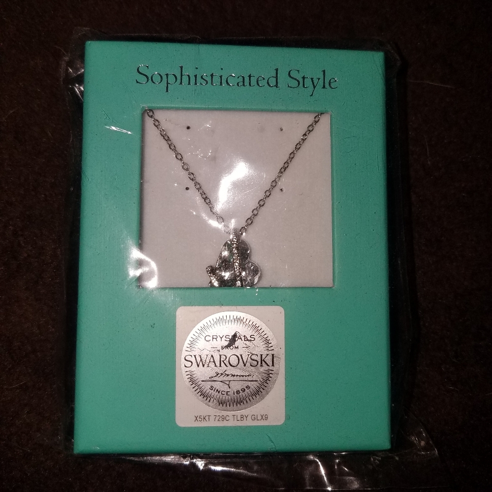 Swarovski heart shaped necklace
